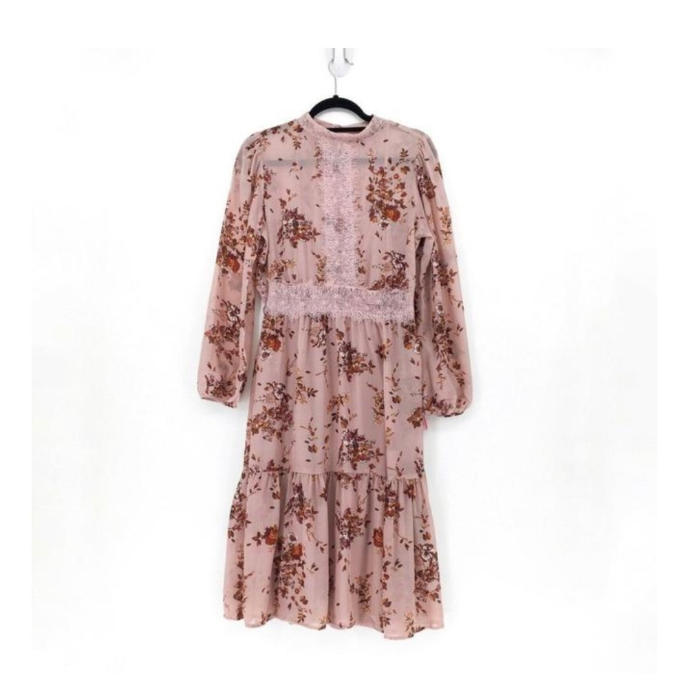 Floral lace midi dress
